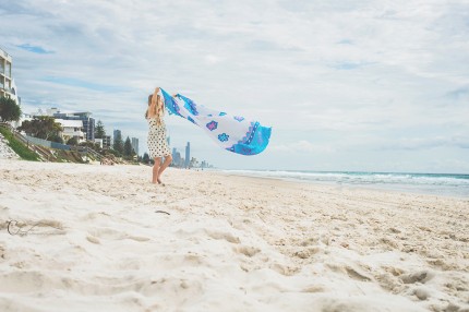 Lifestyle beach portraits in Sydney