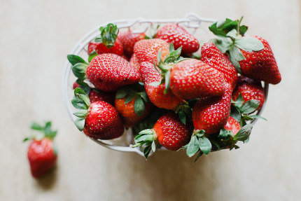 strawberries by Sydney photographer, Cindy Cavangh