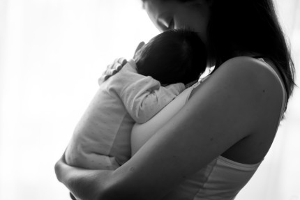 Sydney Newborn Photographer: Breastfeeding baby
